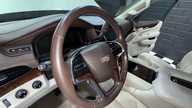 2015 Cadillac Escalade 4WD 4dr Luxury - 22967023 - 45