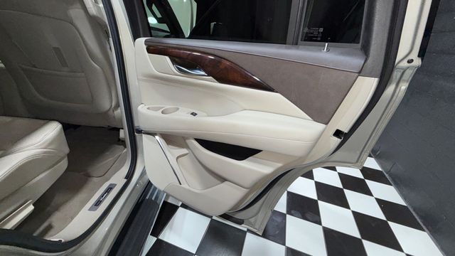 2015 Cadillac Escalade 4WD 4dr Luxury - 22967023 - 69