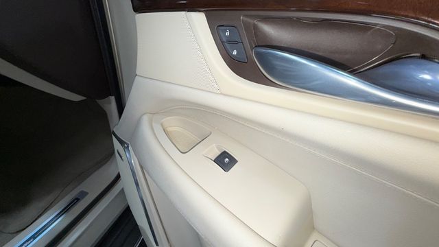 2015 Cadillac Escalade 4WD 4dr Luxury - 22967023 - 75