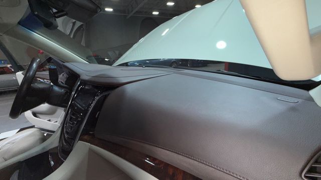 2015 Cadillac Escalade 4WD 4dr Luxury - 22967023 - 82