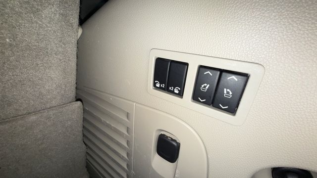 2015 Cadillac Escalade 4WD 4dr Luxury - 22967023 - 88