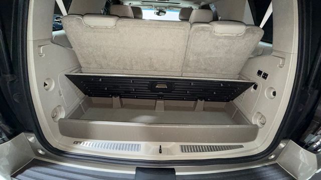 2015 Cadillac Escalade 4WD 4dr Luxury - 22967023 - 89