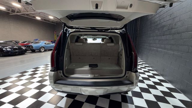 2015 Cadillac Escalade 4WD 4dr Luxury - 22967023 - 90