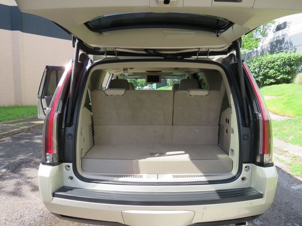 2015 Cadillac Escalade 4WD 4dr Luxury - 22828736 - 13