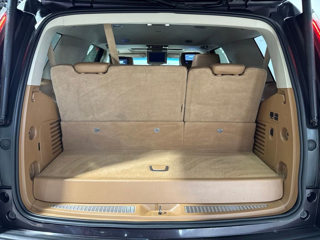 2015 Cadillac Escalade 4WD 4dr Platinum - 23057950 - 30