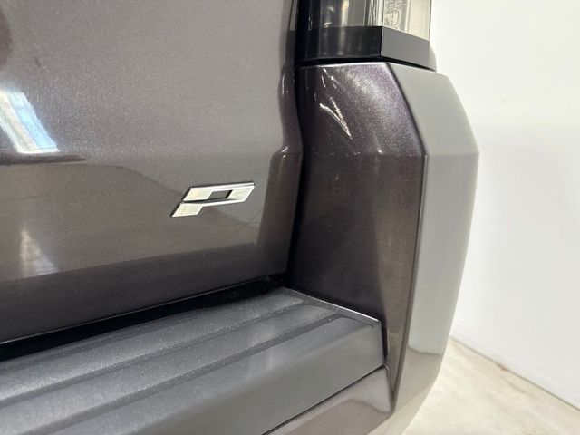2015 Cadillac Escalade 4WD 4dr Platinum - 23057950 - 6
