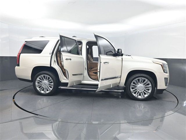 2015 Cadillac Escalade 4WD 4dr Platinum - 22980529 - 38