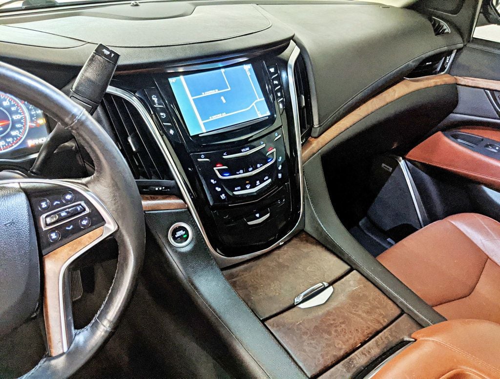 2015 Cadillac Escalade 4WD 4dr Premium - 22404438 - 23