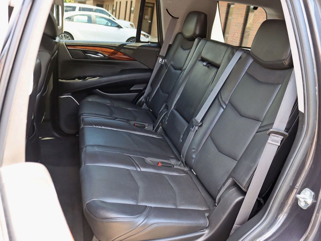 2015 Cadillac Escalade Premium photo 23
