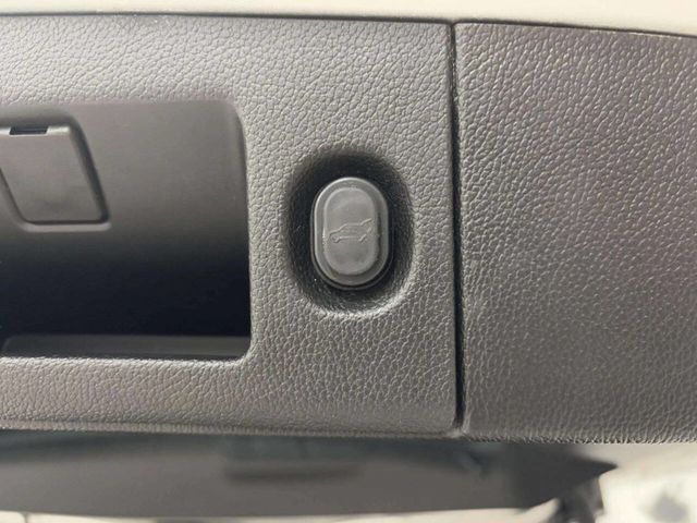 2015 Cadillac Escalade 4WD 4dr Premium - 22949084 - 19