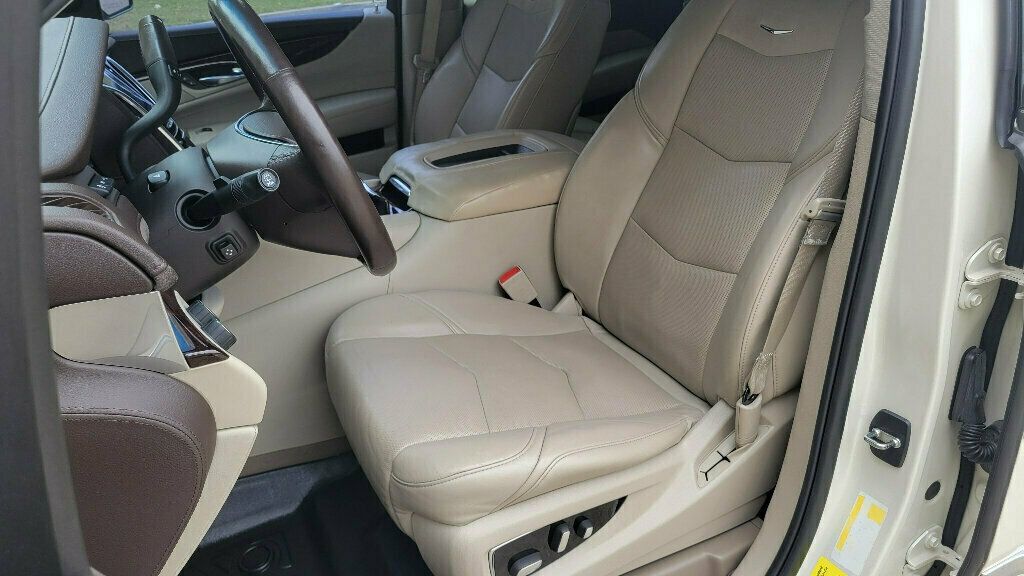 2015 Cadillac Escalade 4WD 4dr Premium - 22371934 - 11