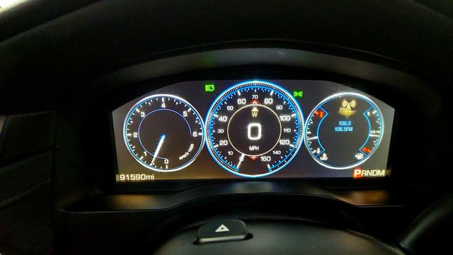 2015 Cadillac Escalade 4WD 4dr Premium w/ Full Leather Seating & Power Running Boards - 23006829 - 16