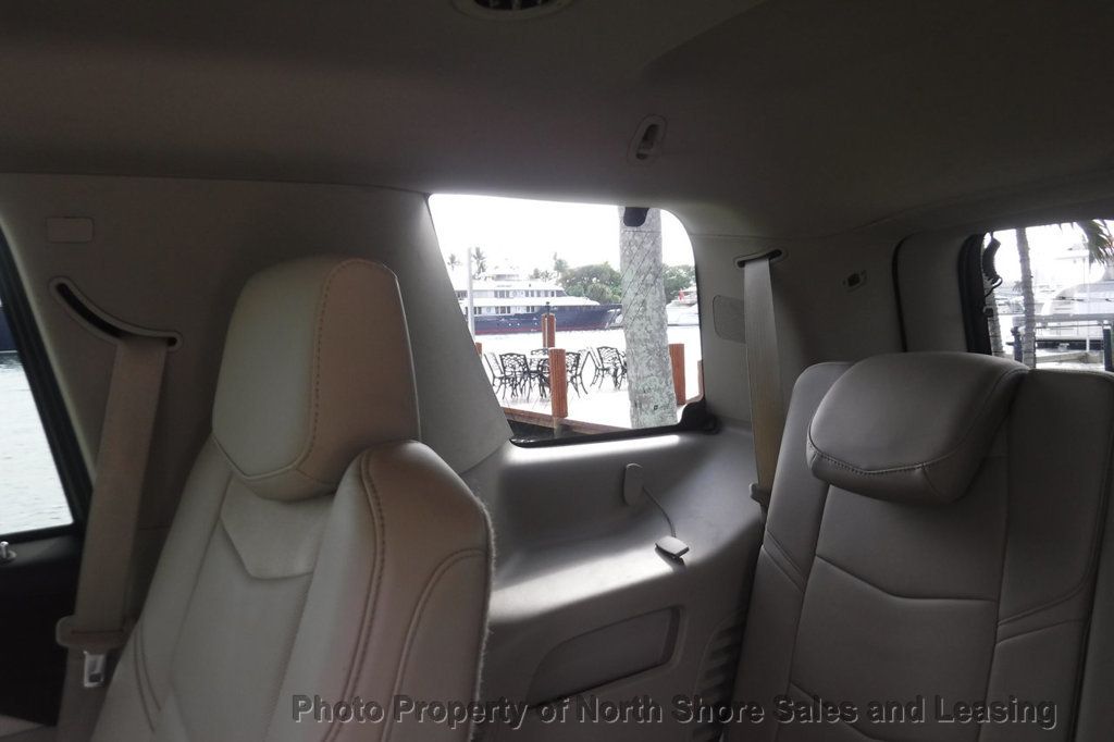 2015 Cadillac Escalade Luxury 4X4 - 22221285 - 42