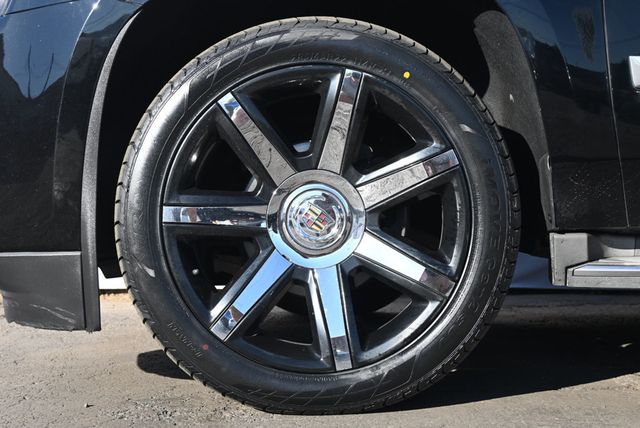 2015 Cadillac Escalade ESV 4WD 4dr Luxury - 22958479 - 6