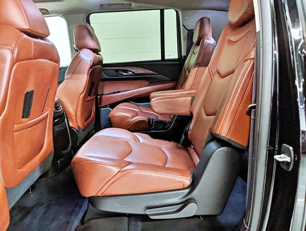 2015 Cadillac Escalade ESV 4WD 4dr Luxury - 22338096 - 36