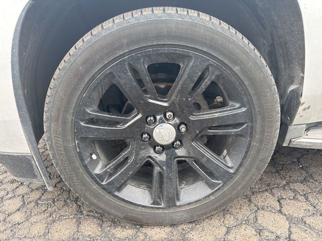 2015 Cadillac Escalade ESV 4WD 4dr Luxury - 22990706 - 1