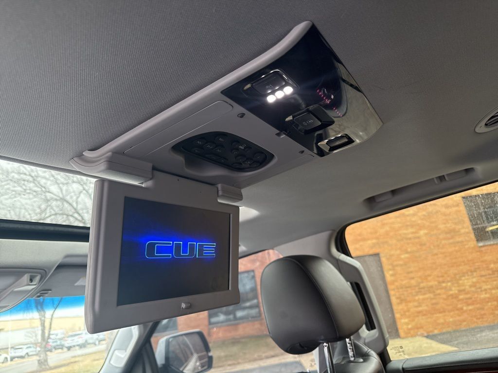 2015 Cadillac Escalade ESV 4WD 4dr Luxury - 22990706 - 8