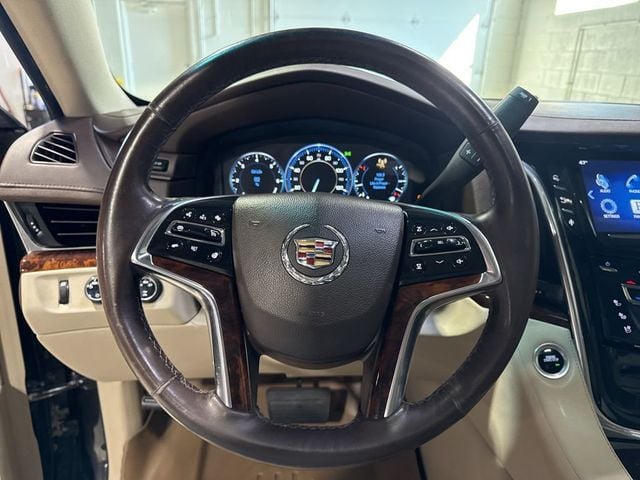 2015 Cadillac Escalade ESV 4WD 4dr Luxury - 22991423 - 11