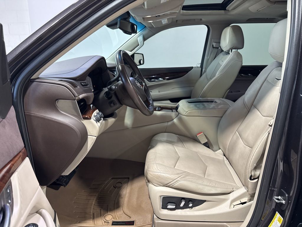 2015 Cadillac Escalade ESV 4WD 4dr Luxury - 22991423 - 25