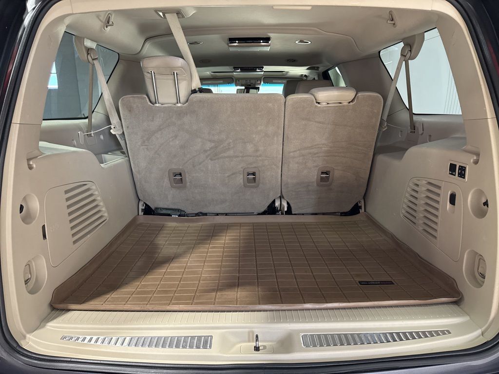 2015 Cadillac Escalade ESV 4WD 4dr Luxury - 22991423 - 41