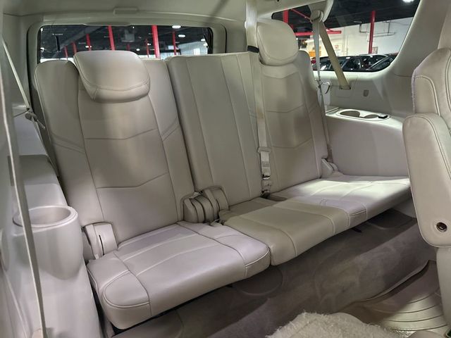 2015 Cadillac Escalade ESV 4WD 4dr Luxury - 22991423 - 47