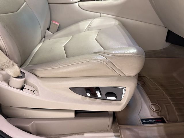 2015 Cadillac Escalade ESV 4WD 4dr Luxury - 22991423 - 52