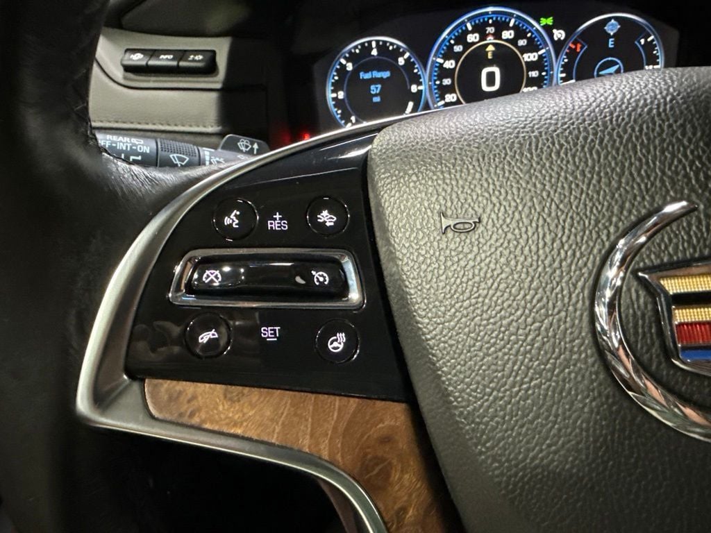 2015 Cadillac Escalade ESV 4WD 4dr Luxury - 23048611 - 14