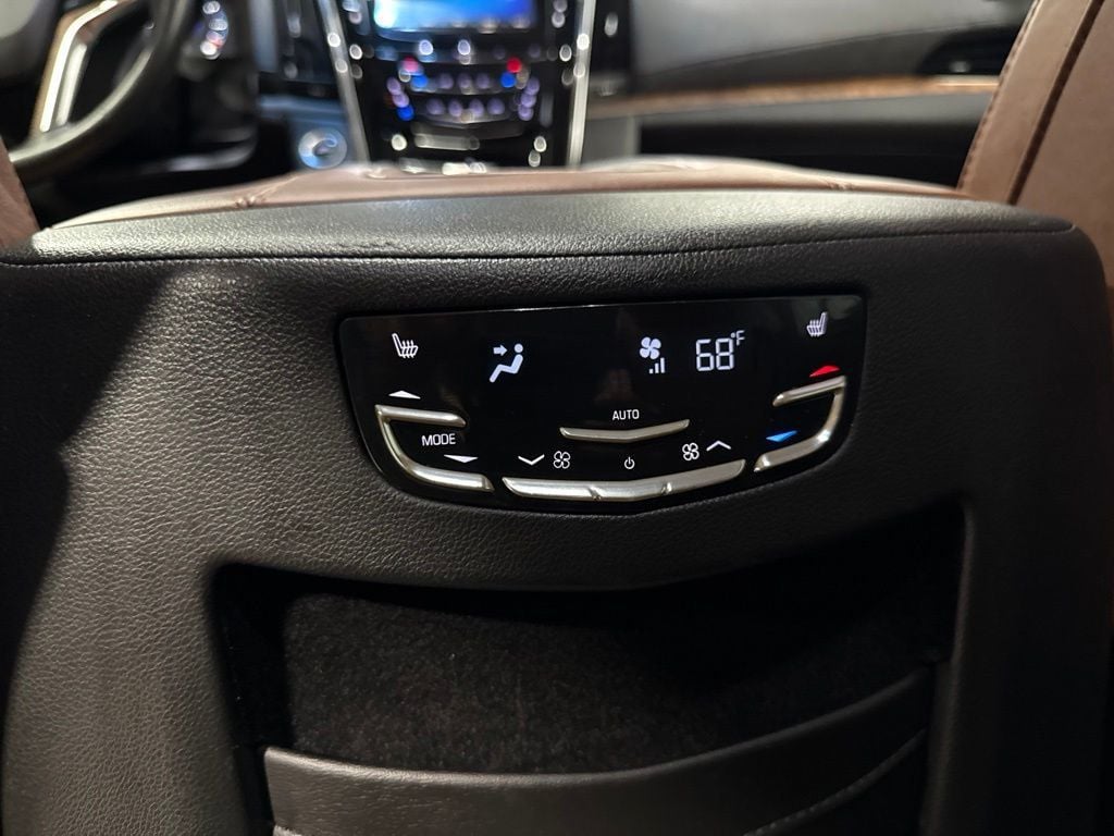 2015 Cadillac Escalade ESV 4WD 4dr Luxury - 23048611 - 27