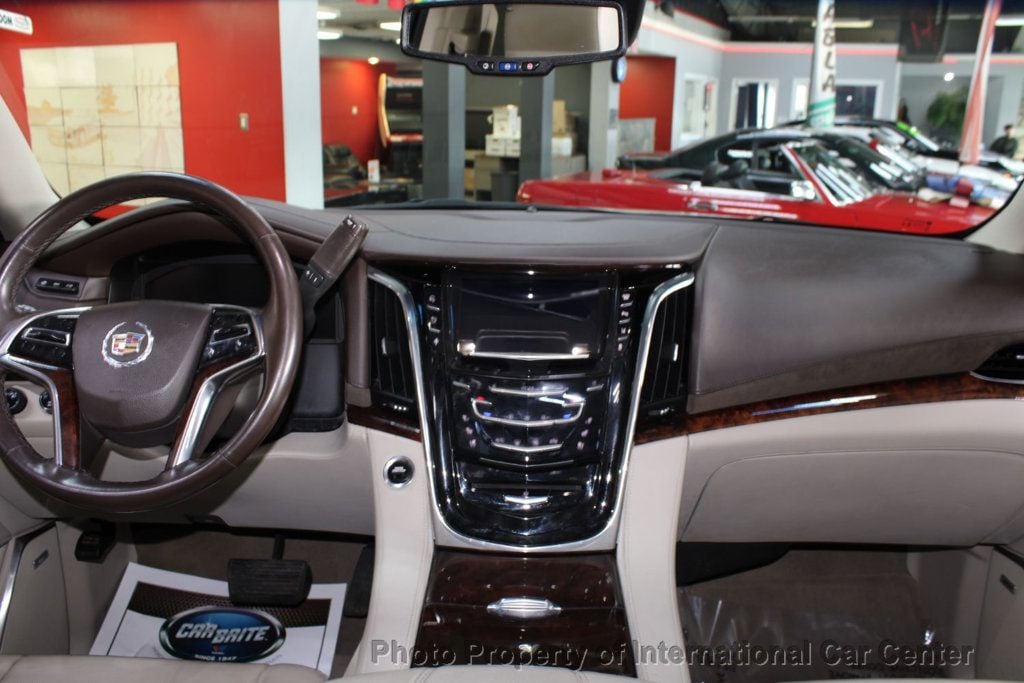 2015 Cadillac Escalade ESV 4WD 4dr Luxury - 22742493 - 36