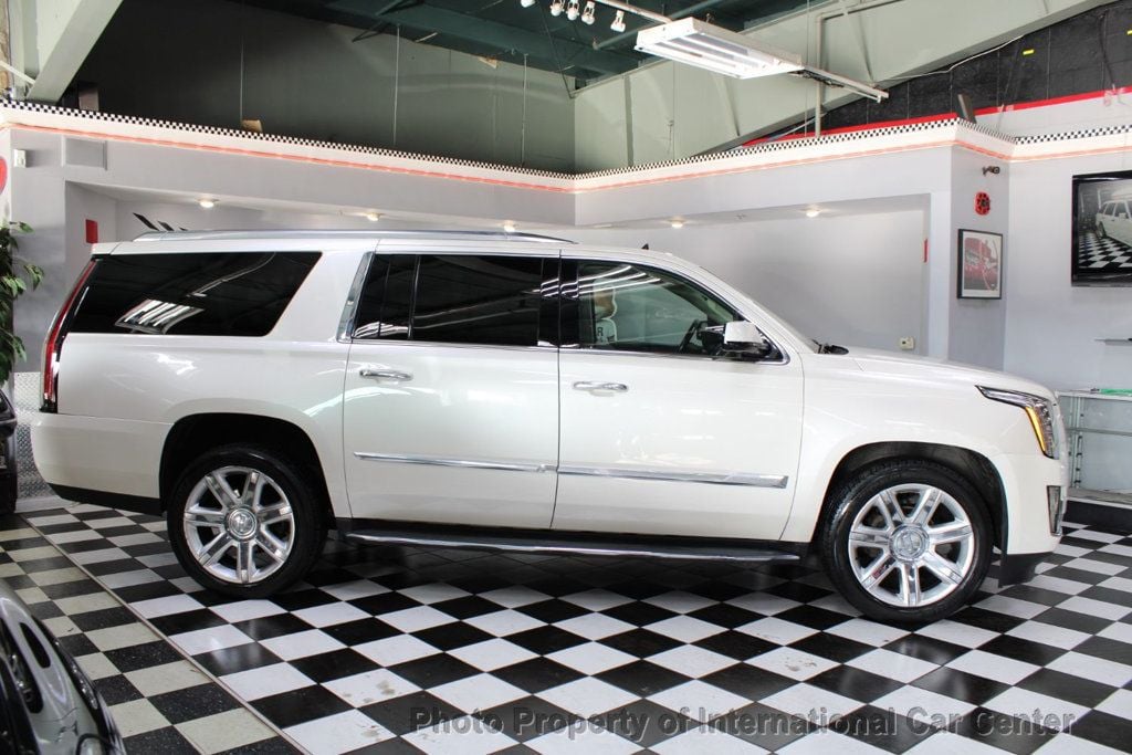 2015 Cadillac Escalade ESV 4WD 4dr Luxury - 22742493 - 3