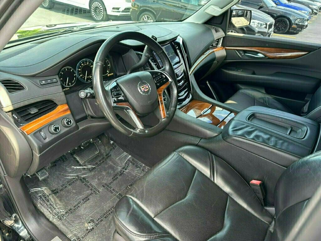 2015 Cadillac Escalade ESV 4WD 4dr Luxury - 23058094 - 9