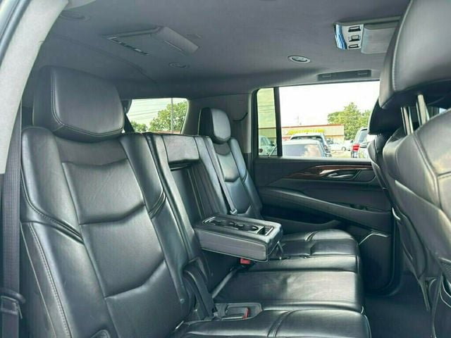 2015 Cadillac Escalade ESV 4WD 4dr Luxury - 23058094 - 18