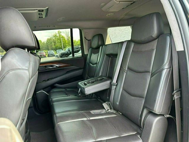 2015 Cadillac Escalade ESV 4WD 4dr Luxury - 23058094 - 23