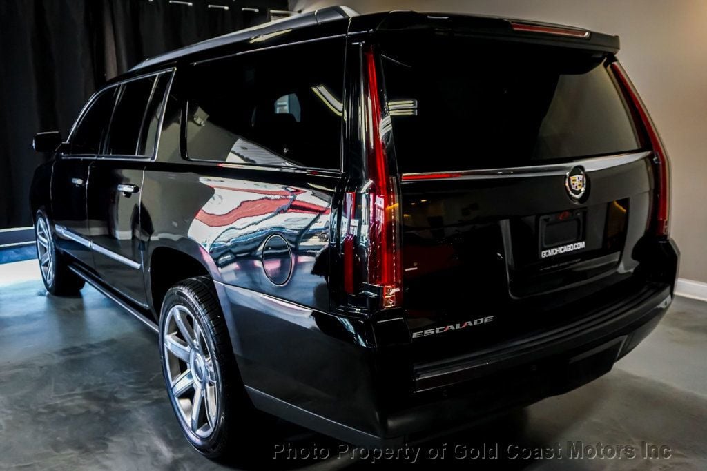 2015 Cadillac Escalade ESV 4WD 4dr Premium - 22497637 - 32