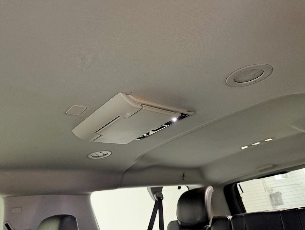 2015 Cadillac Escalade ESV 4WD 4dr Premium - 22965919 - 41