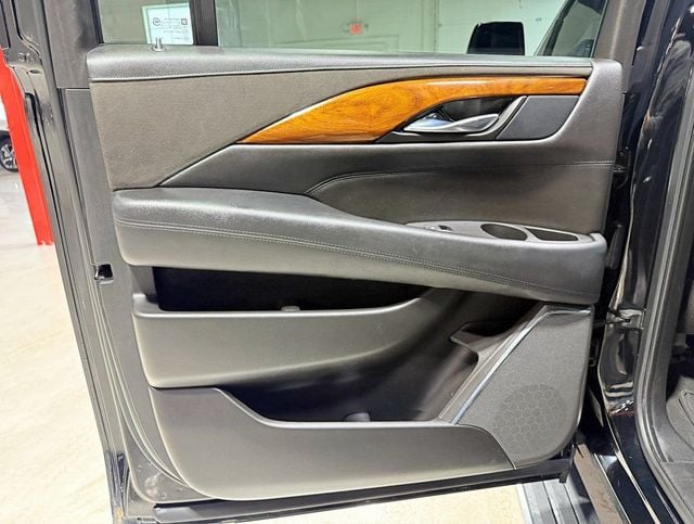 2015 Cadillac Escalade ESV 4WD 4dr Premium - 22965919 - 42