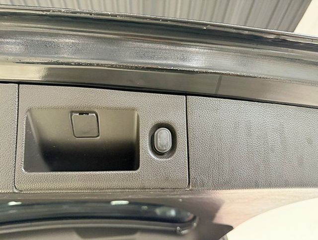 2015 Cadillac Escalade ESV 4WD 4dr Premium - 22965919 - 45