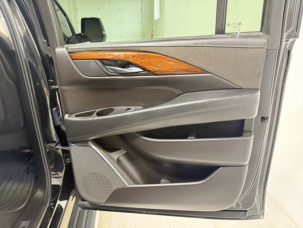 2015 Cadillac Escalade ESV 4WD 4dr Premium - 22965919 - 50