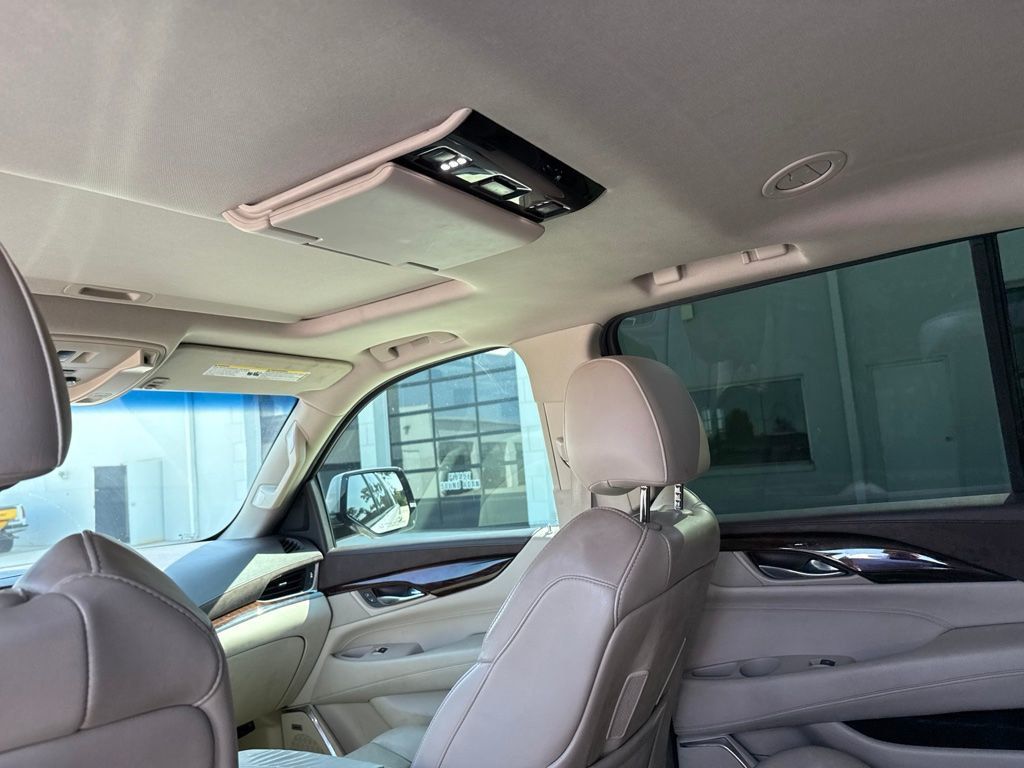 2015 Cadillac Escalade ESV 4WD 4dr Premium - 23059730 - 17