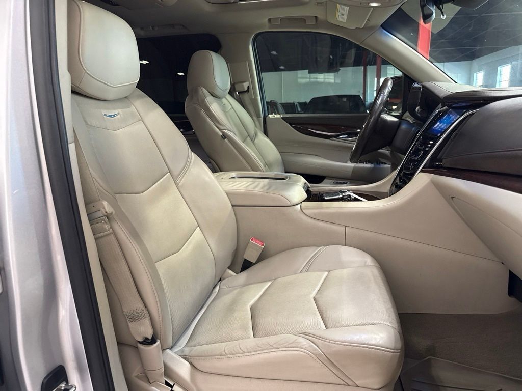2015 Cadillac Escalade ESV 4WD 4dr Premium - 23059730 - 36