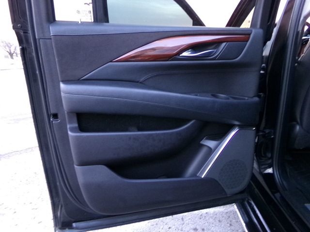 2015 Cadillac Escalade ESV 4WD 4dr Premium - 22978496 - 17