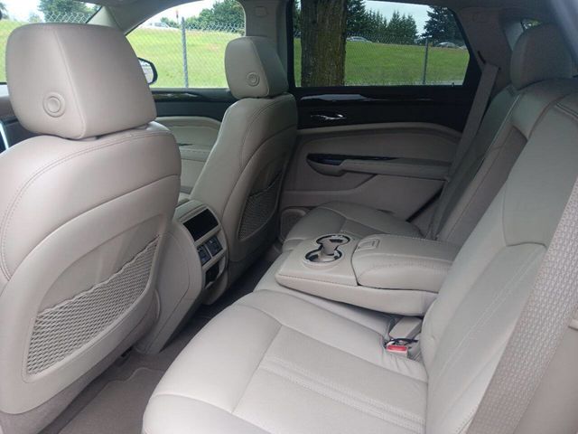 2015 Cadillac SRX AWD 4dr Luxury Collection - 23030898 - 5