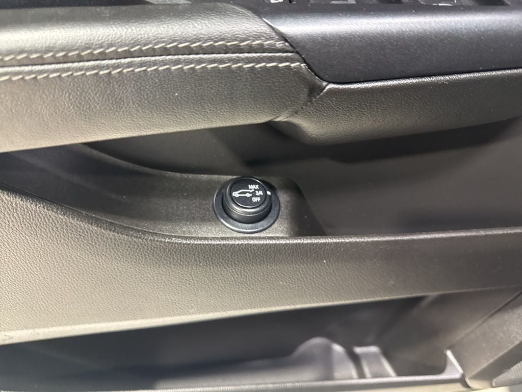 2015 Cadillac SRX AWD 4dr Luxury Collection - 22968070 - 26