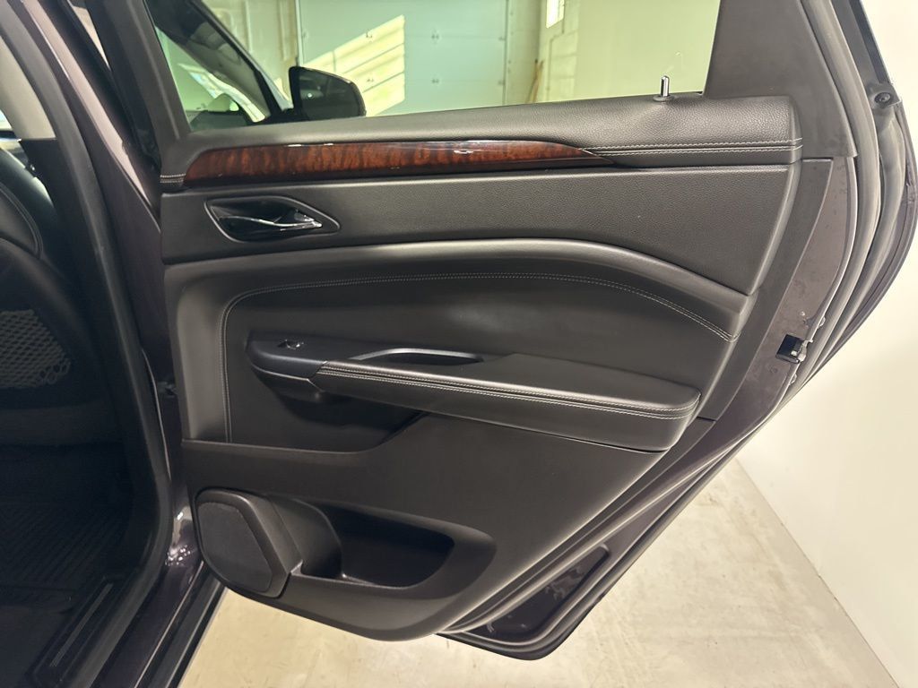 2015 Cadillac SRX AWD 4dr Luxury Collection - 22968070 - 34