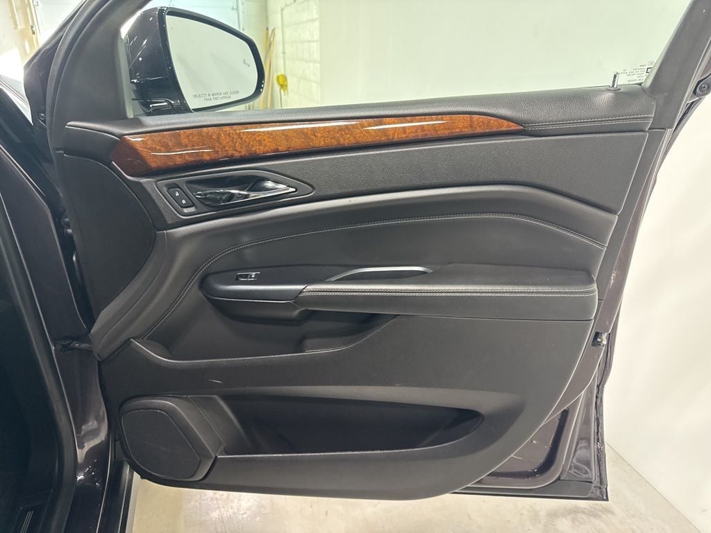 2015 Cadillac SRX AWD 4dr Luxury Collection - 22968070 - 37