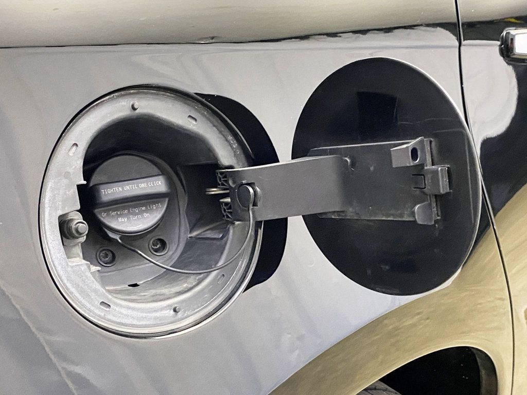 2015 Cadillac SRX AWD 4dr Performance Collection - 22923034 - 13