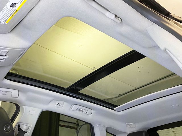 2015 Cadillac SRX AWD 4dr Performance Collection - 22923034 - 39