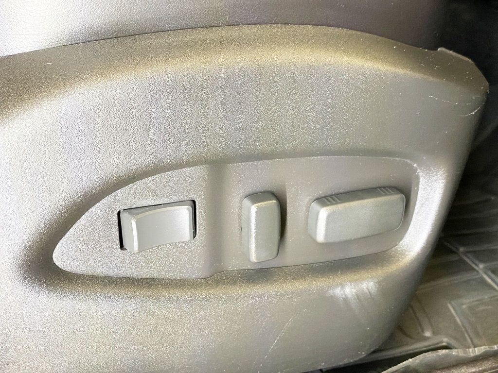 2015 Cadillac SRX AWD 4dr Performance Collection - 22923034 - 43