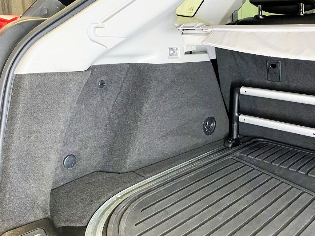 2015 Cadillac SRX AWD 4dr Performance Collection - 22923034 - 56