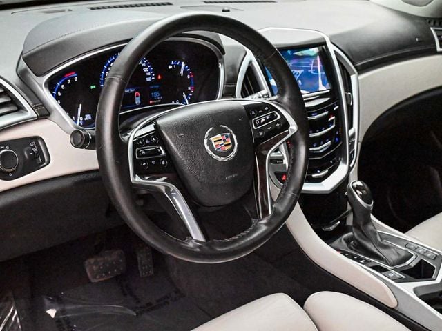 2015 Cadillac SRX Luxury Collection photo 14